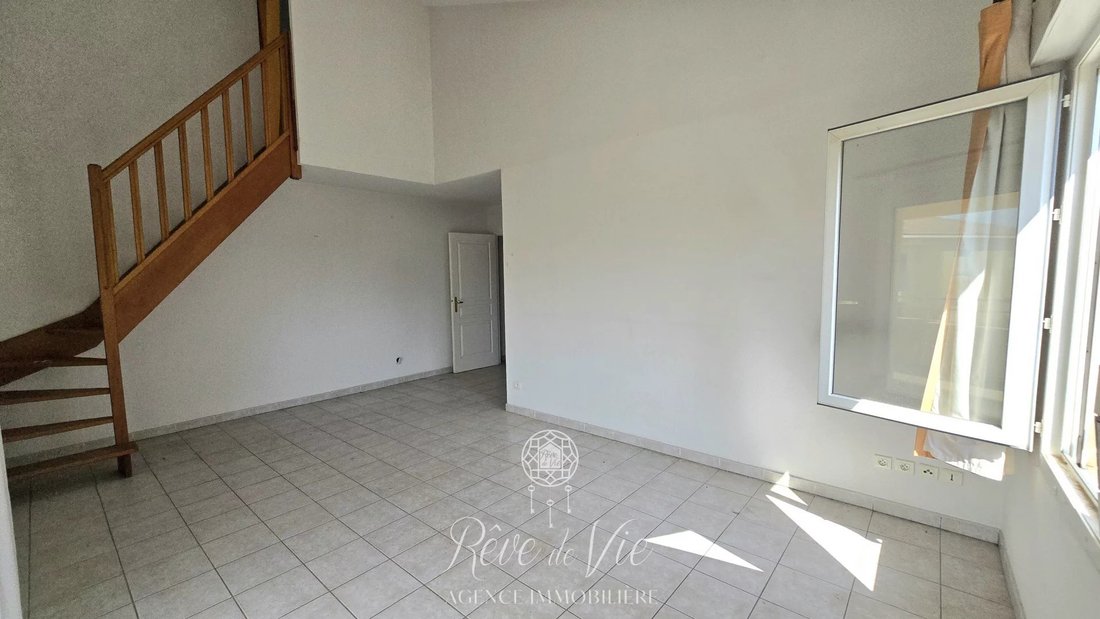 Apartamento en Le Lavandou, Provenza-Alpes-Costa Azul, Francia 3 - 18827501
