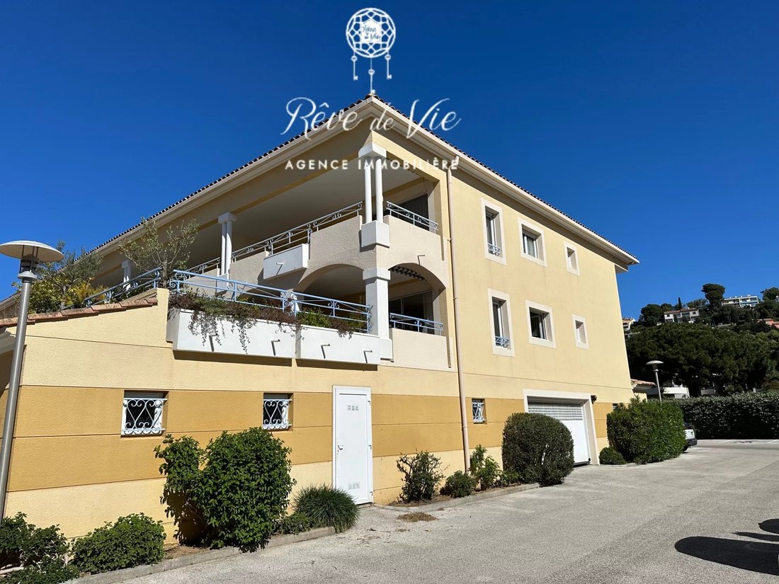 Apartamento en Le Lavandou, Provenza-Alpes-Costa Azul, Francia 1 - 18827501