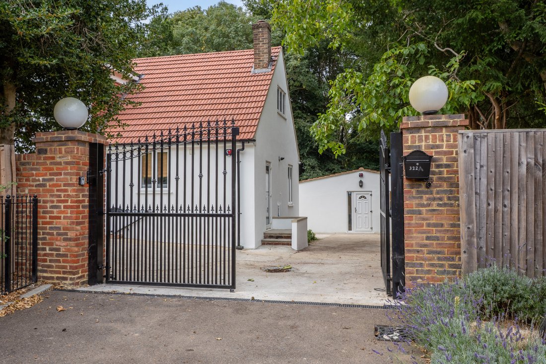 Haus in London Borough of Sutton, England 3 - 18827426