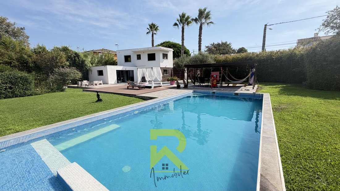 Villa in Genossenschaft, Agde, Frankreich 1 - 18827451