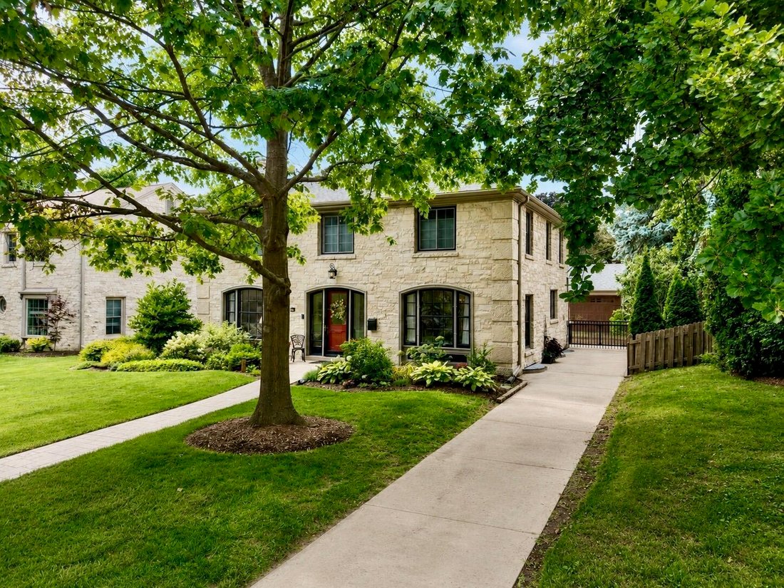 Casa a Wauwatosa, Wisconsin, Stati Uniti 3 - 18827295