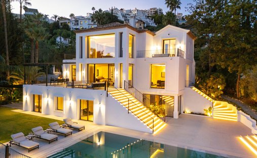 Villa in Benahavis, Andalusia, Spain 1