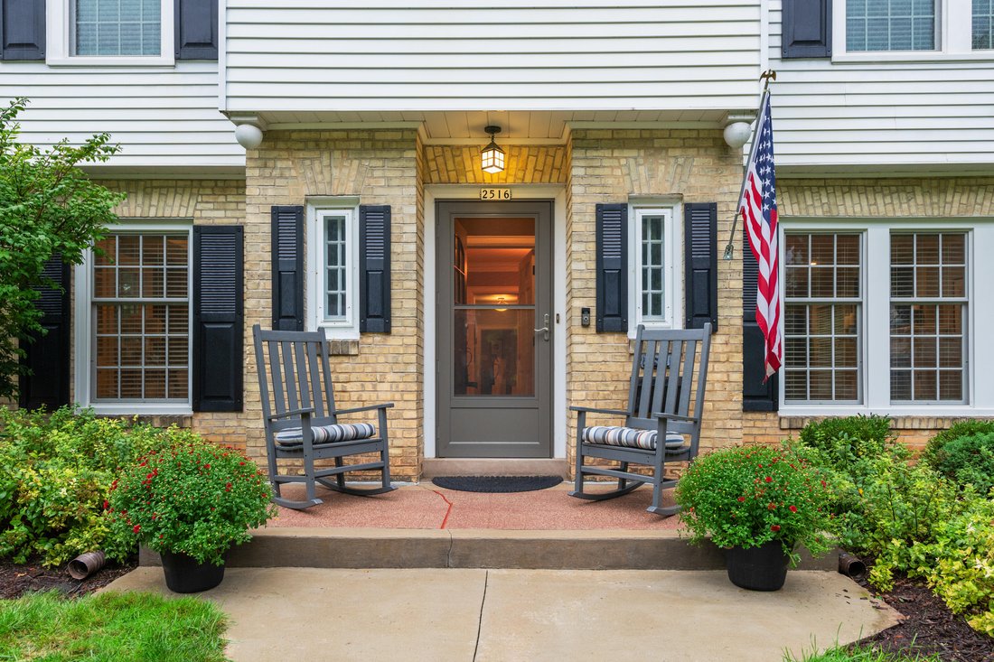 Casa a Wauwatosa, Wisconsin, Stati Uniti 2 - 18827325