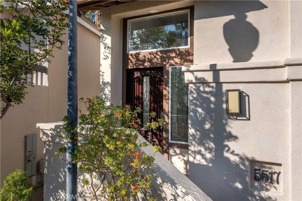 House in Signal Hill, California, United States 4 - 18827089