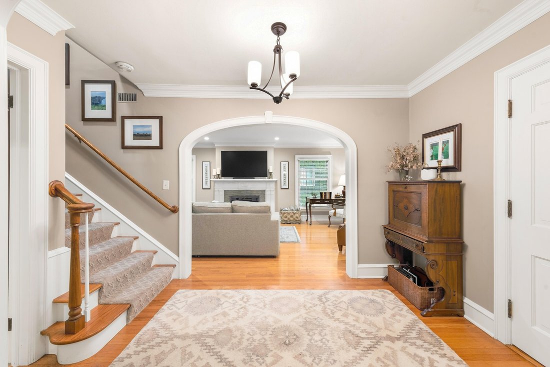 Casa a Wauwatosa, Wisconsin, Stati Uniti 4 - 18827325