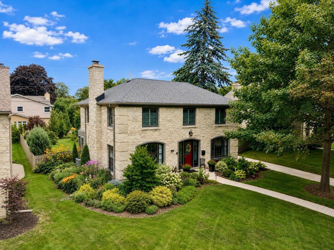 Casa a Wauwatosa, Wisconsin, Stati Uniti 2 - 18827295