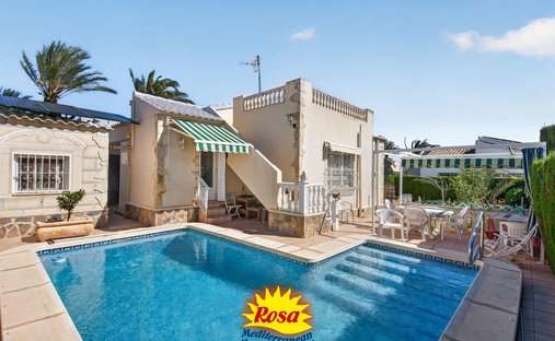 Chalet in Playa Flamenca, Orihuela, Valencian Community 1