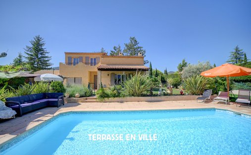 Casa a Saint-Zacharie, Provenza-Alpi-Costa Azzurra, Francia 1