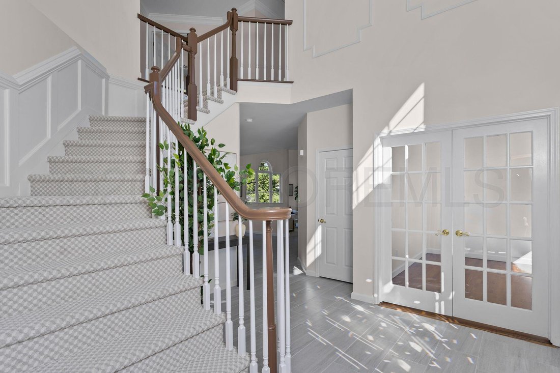 House in Freehold Township, New Jersey, United States 3 - 18827024