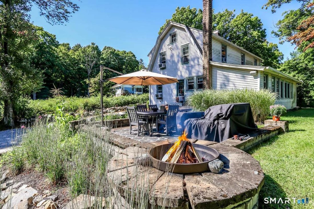 House in Danbury, Connecticut, United States 2 - 18827366