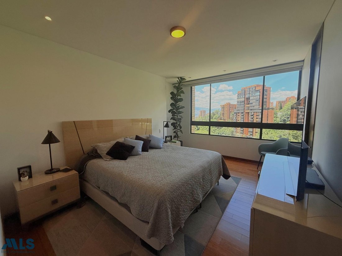 Apartment in Medellín, Antioquia, Colombia 5 - 18827445