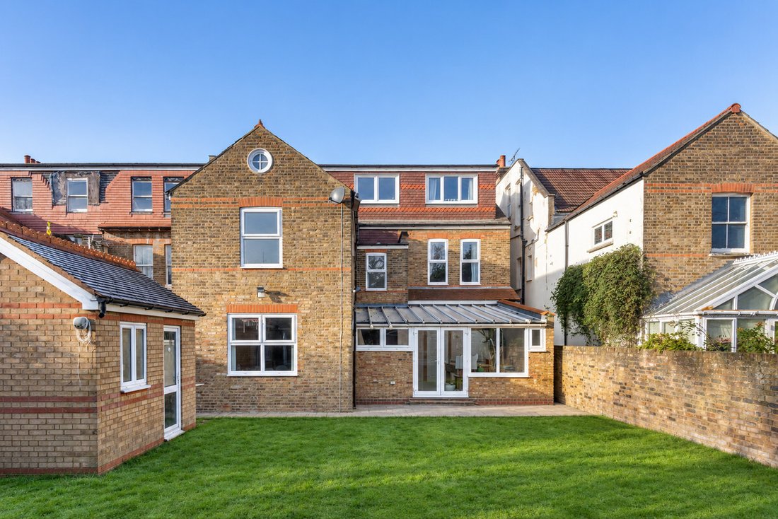 House in West Ealing, Ealing, England 3 - 16708320