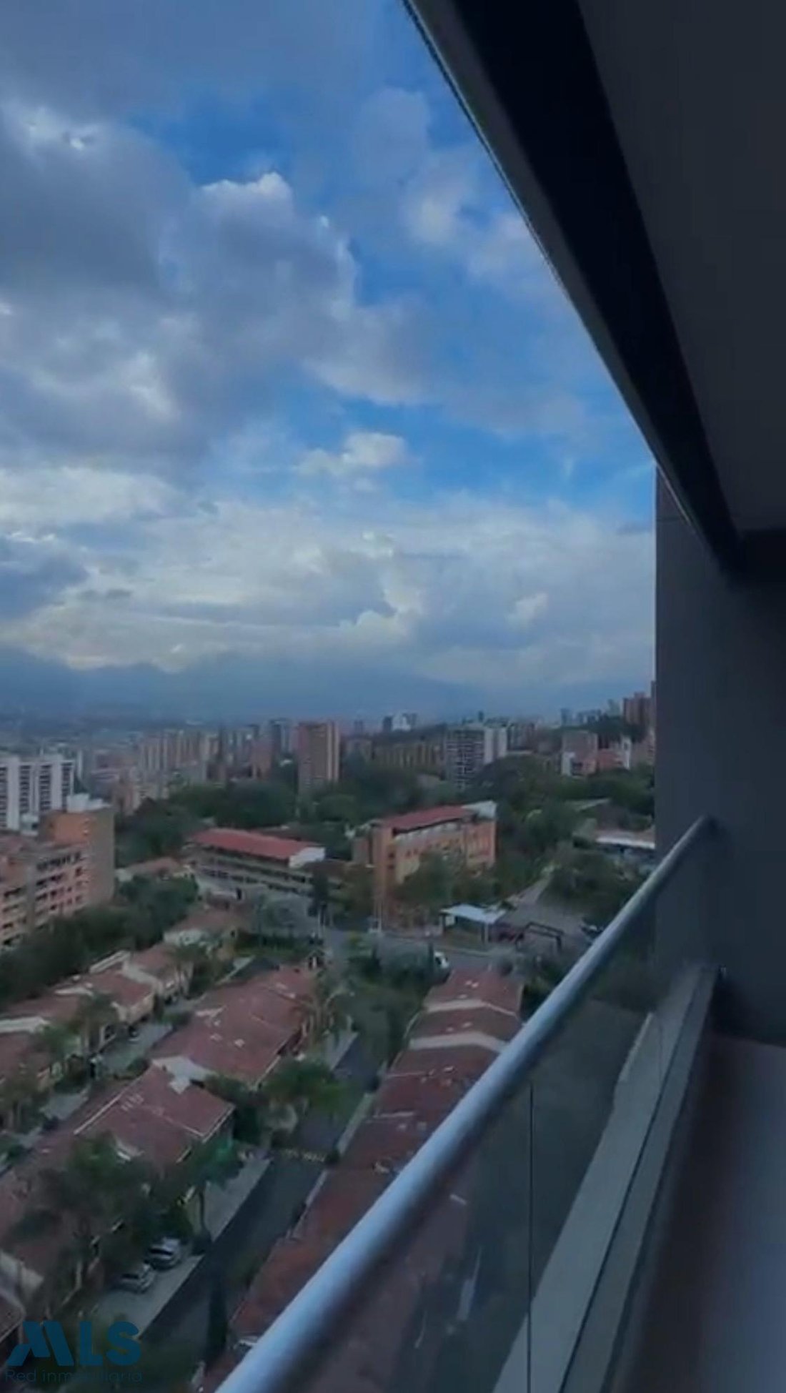 Wohnung in Envigado, Departamento de Antioquia, Kolumbien 2 - 18827458