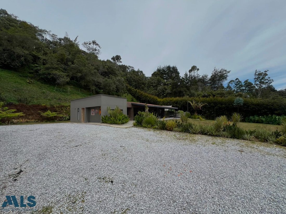Finca in Marinilla, Marinilla, Colombia 1 - 18827468