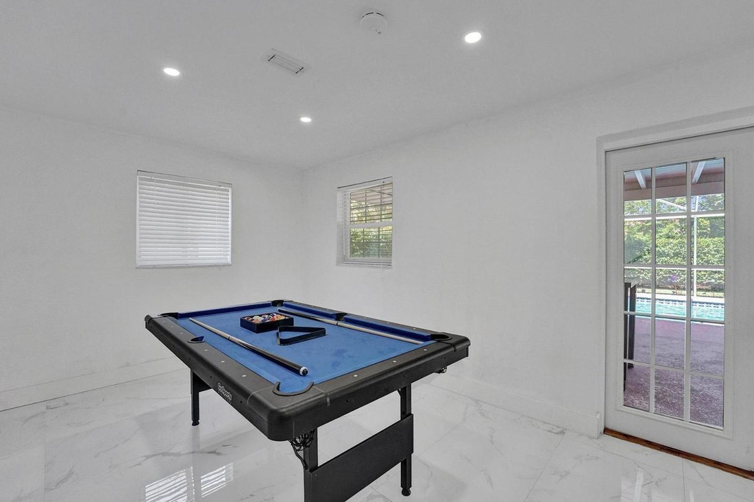 House in Coral Springs, Florida, United States 1 - 18827259