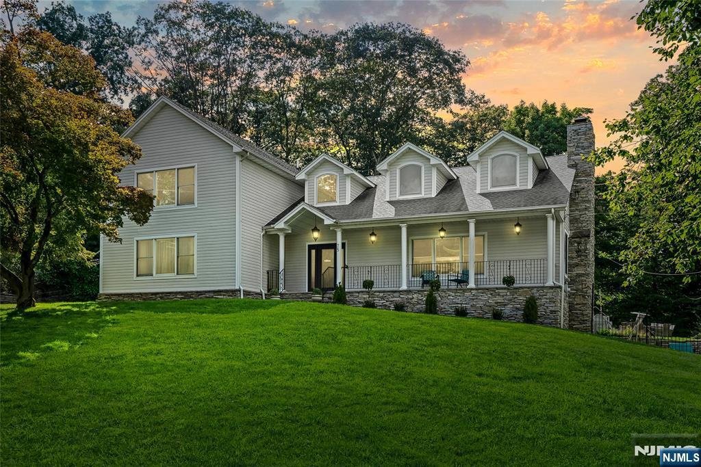 House in North Caldwell, New Jersey, United States 1 - 18827038