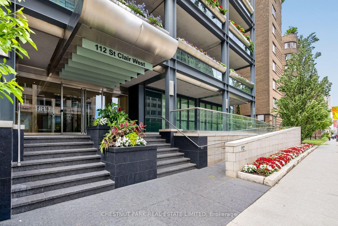 Appartamento a Toronto, Ontario, Canada 1 - 18828025