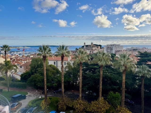 Wohnung in Cannes, Provence-Alpes-Côte d'Azur, Frankreich 3 - 16886748