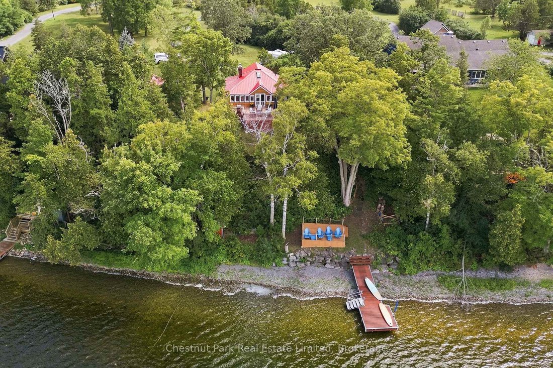 Maison à Comté du Prince-Édouard, Ontario, Canada 1 - 18827891
