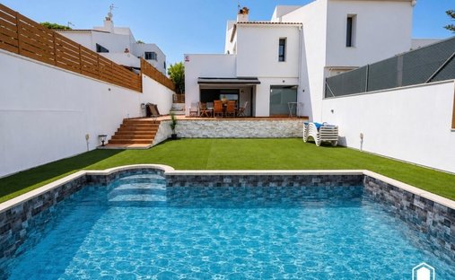 Casa en El Mas Mel, Calafell, España 1