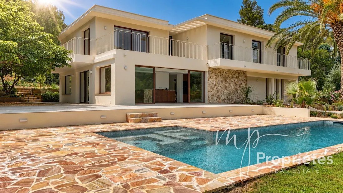 Villa en La Croix-Valmer, Provenza-Alpes-Costa Azul, Francia 2 - 18827841