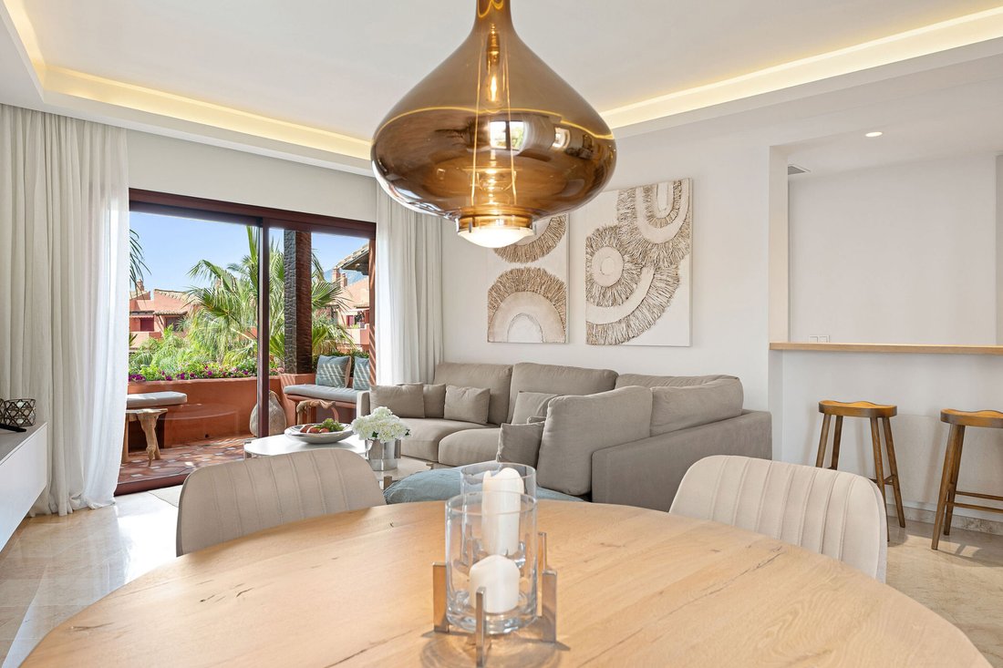 Penthouse in Marbella, Andalusia, Spain 5 - 18701867