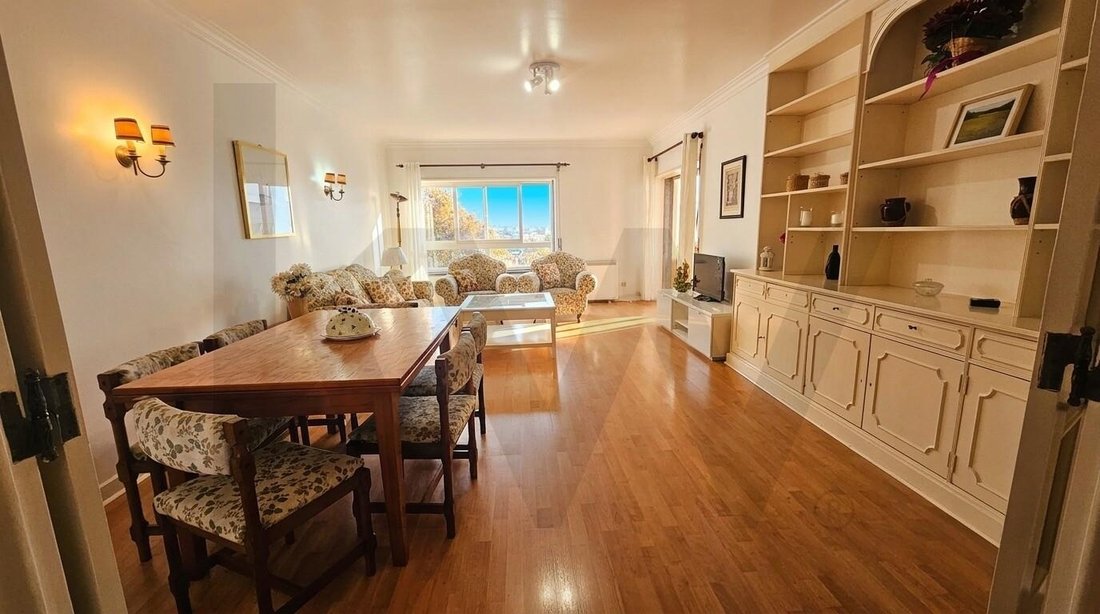 Apartment in Estoril, Cascais e Estoril, Lisbon 3 - 18828062