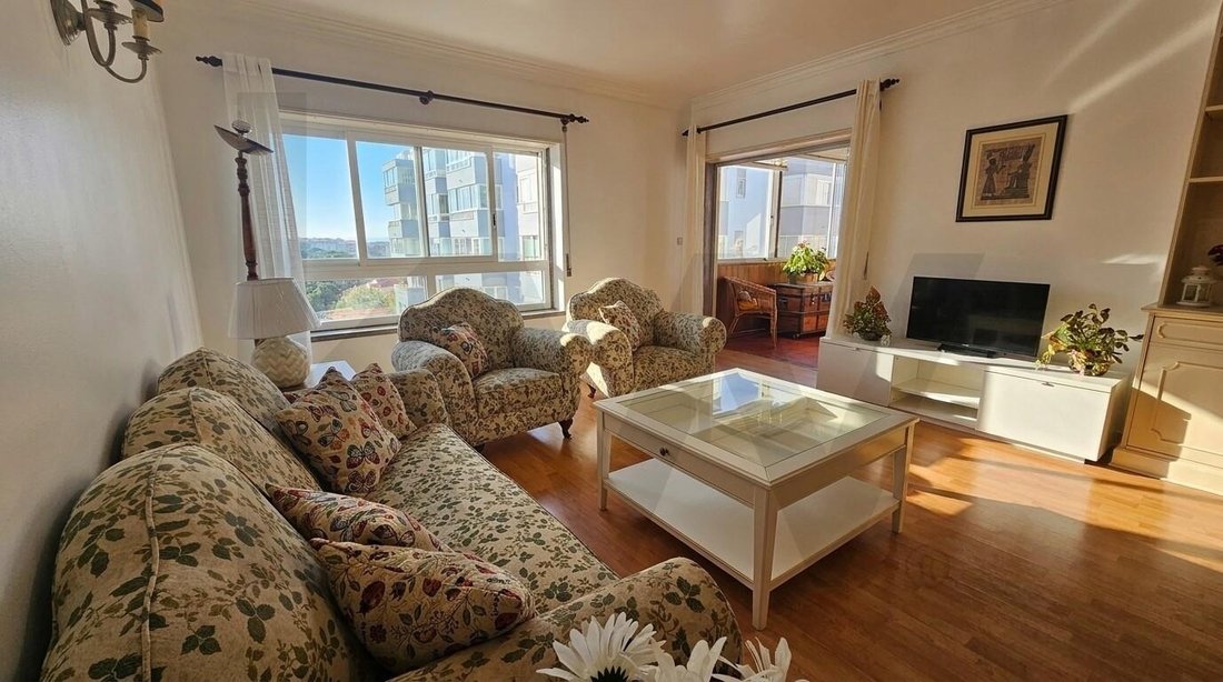 Apartment in Estoril, Cascais e Estoril, Lisbon 4 - 18828062