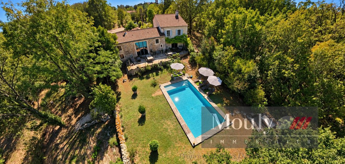 Estate in Cremps, Occitania, France 2 - 18110756