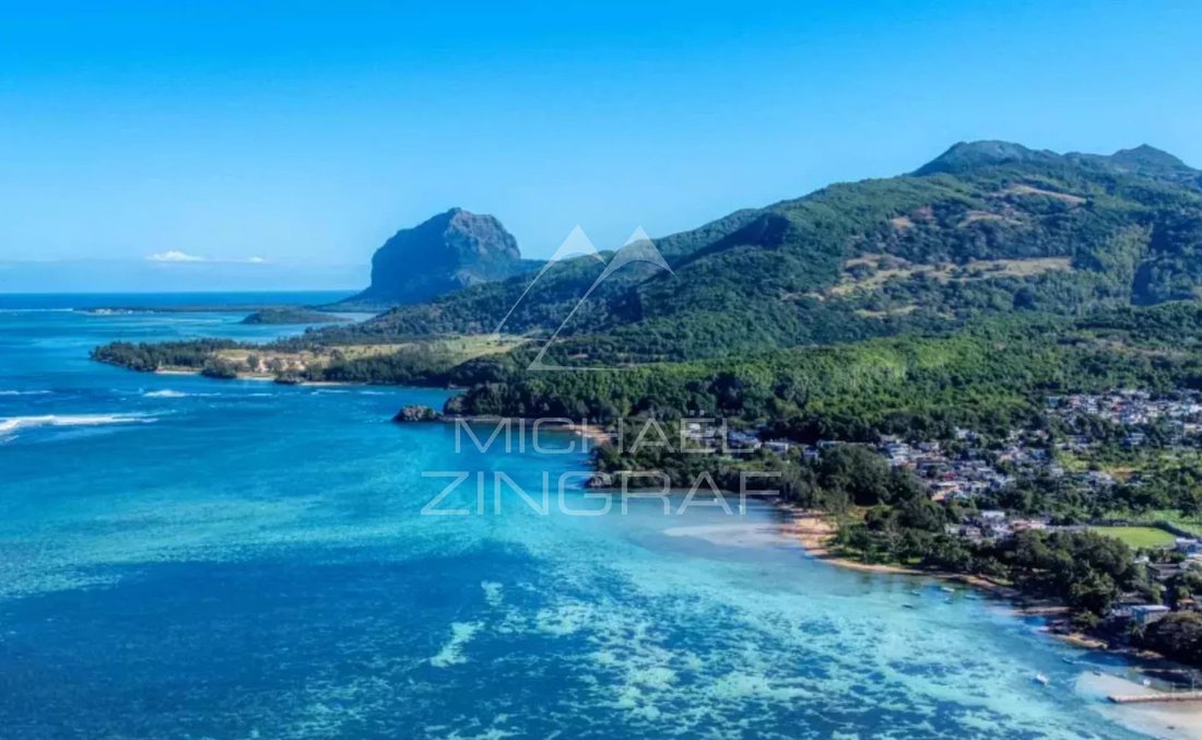 Villa in Baie du Cap, Savanne District, Mauritius 2 - 18828069