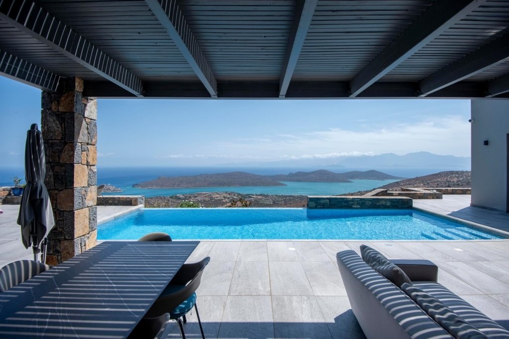 Villa in Community of Vrouchas, Agios Nikolaos Municipal Unit, Griechenland 1 - 18828693