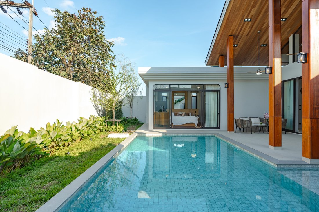 Villa in Thep Krasatti, Phuket, Thailand 3 - 18828650