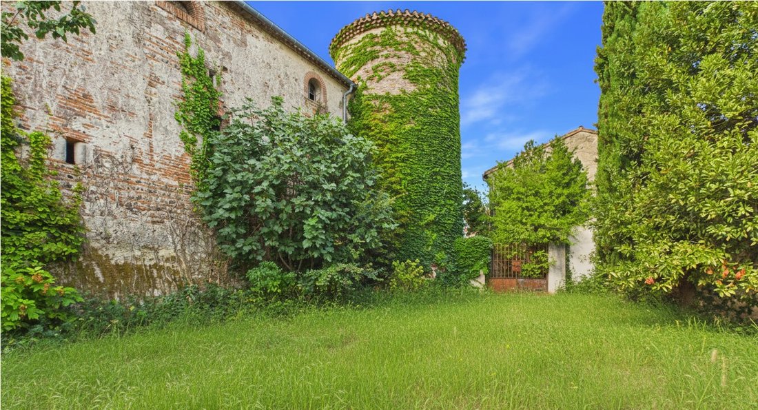 Villa in Villarzel-du-Razes, Occitania, France 2 - 18828241