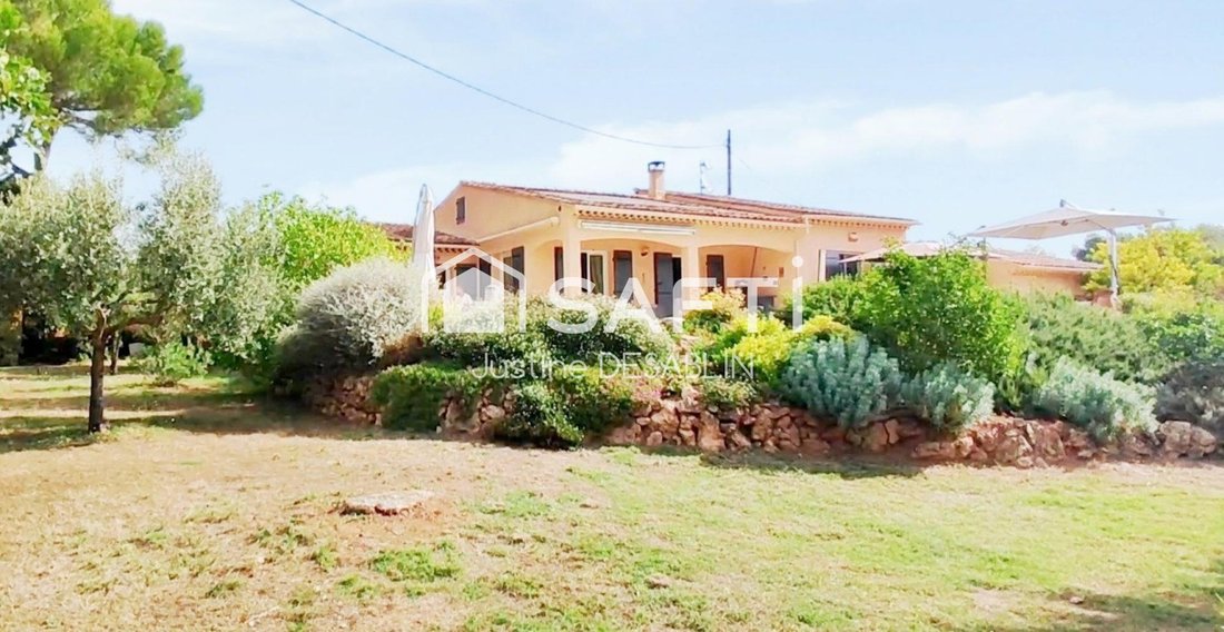 Haus in Sillans-la-Cascade, Provence-Alpes-Côte d'Azur, Frankreich 1 - 18828921