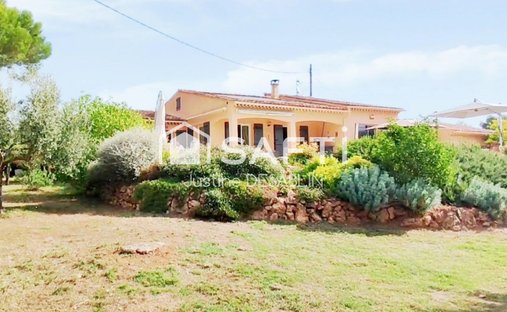 Haus in Sillans-la-Cascade, Provence-Alpes-Côte d'Azur, Frankreich 1