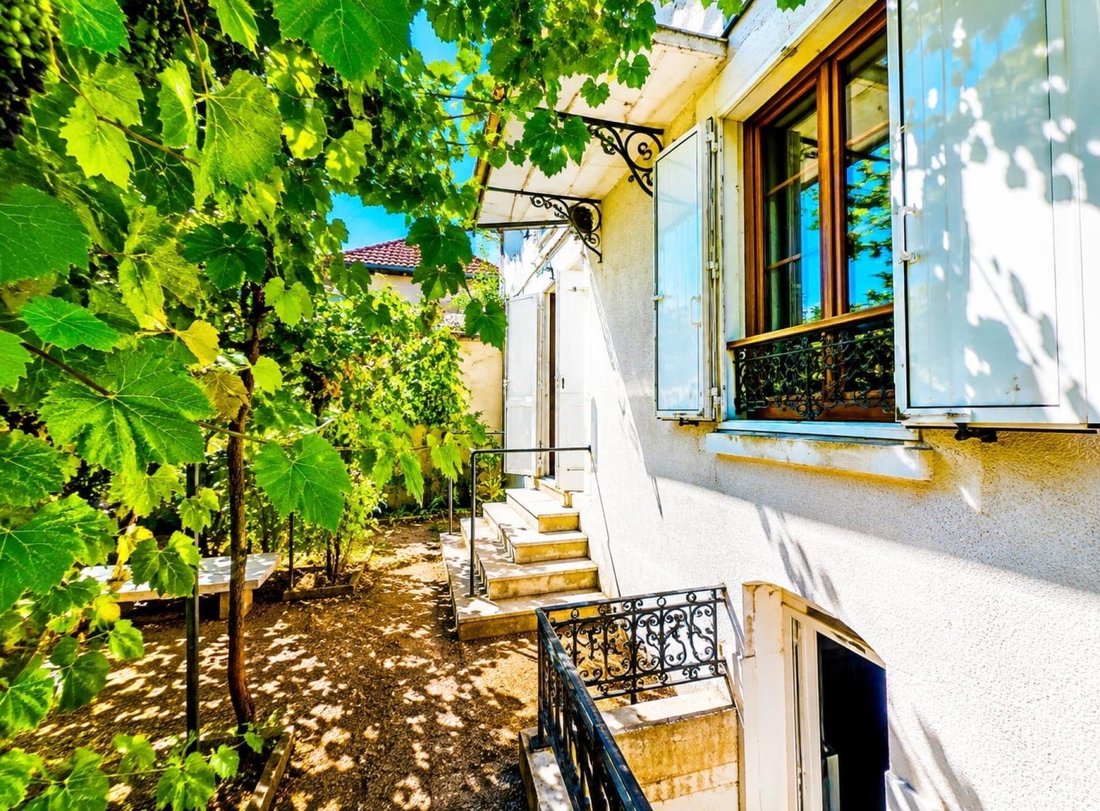 House in Carnot-Petit Pont-Alouettes, Alfortville, France 1 - 18828863