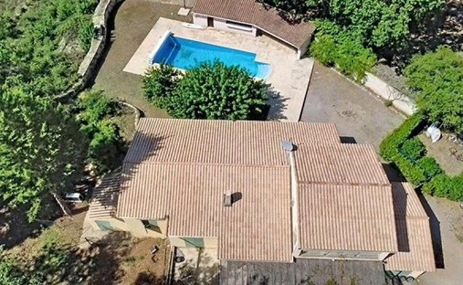 Maison à Callas, Provence-Alpes-Côte d'Azur, France 1