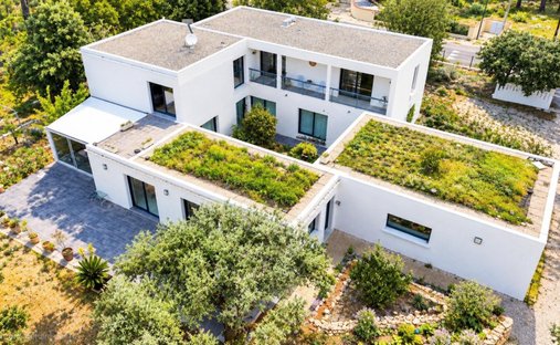Maison à Régusse, Provence-Alpes-Côte d'Azur, France 1