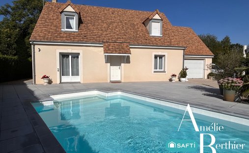 House in Houdan, Ile-de-France, France 1
