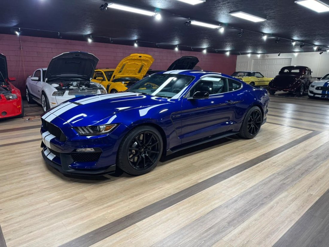 Coupe in Greenfield, IN, United States 2 - 18799211