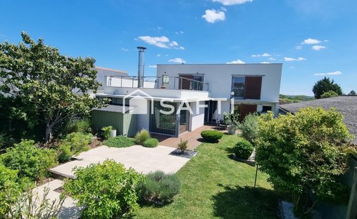 Casa a Saint-Martin-le-Beau, Centro-Val della Loira, Francia 1