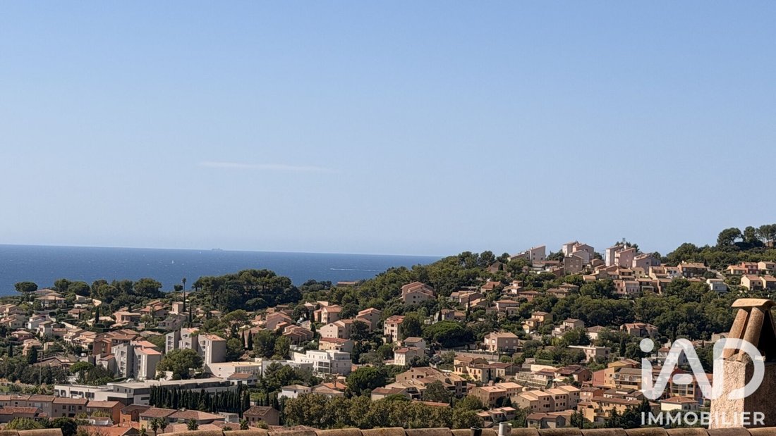 Casa en Carqueiranne, Provenza-Alpes-Costa Azul, Francia 5 - 18830931