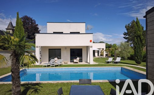 House in Bouleuse, Grand Est, France 1