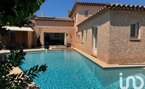 Haus in La Londe-les-Maures, Provence-Alpes-Côte d'Azur, Frankreich 1