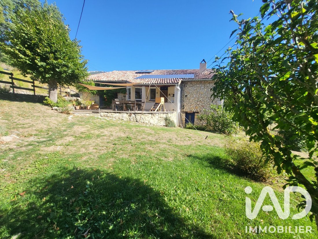 Haus in Rottier, Auvergne-Rhone-Alpen, Frankreich 1 - 18831147