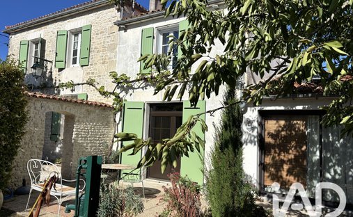 Haus in Forges, Neu-Aquitanien, Frankreich 1