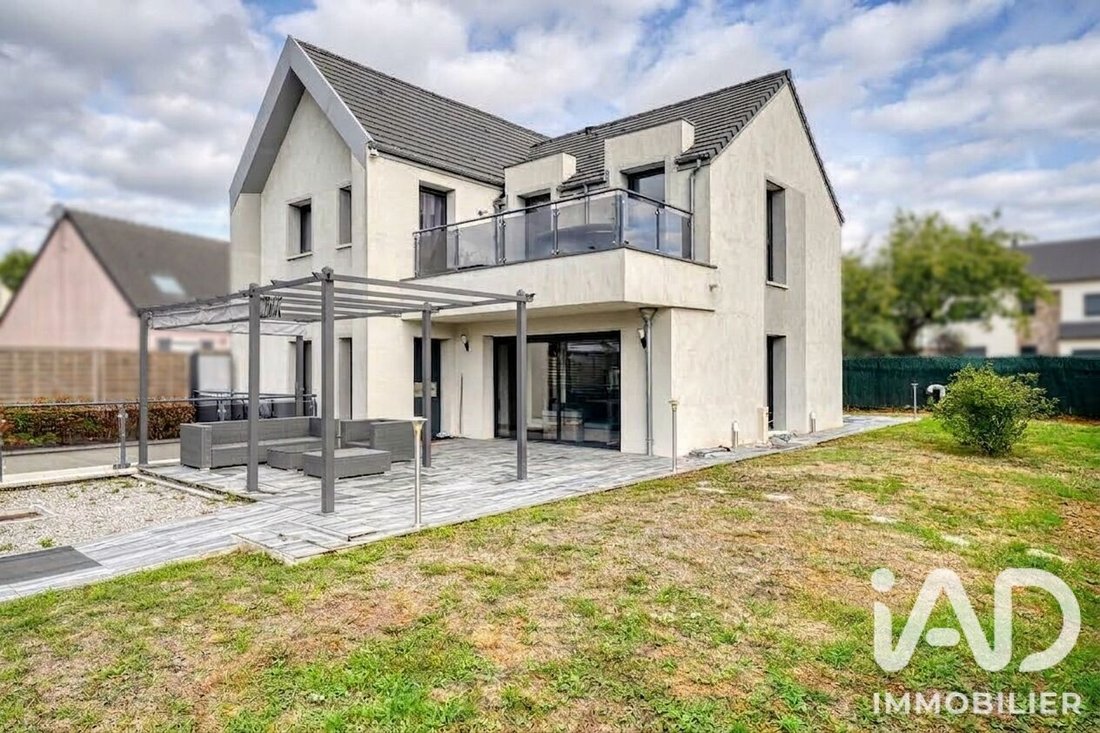 House in Montsoult, Ile-de-France, France 1 - 18830862