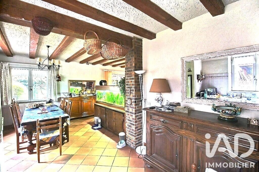 House in Asnières-sur-Oise, Ile-de-France, France 3 - 18722915