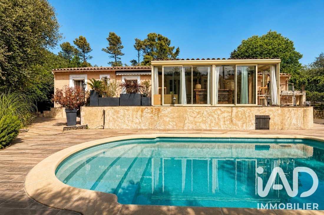 House in Signes, Provence-Alpes-Côte d'Azur, France 1 - 17980779