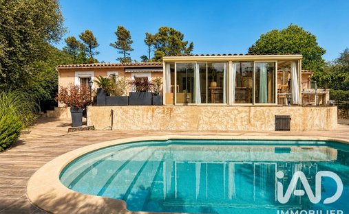 House in Signes, Provence-Alpes-Côte d'Azur, France 1